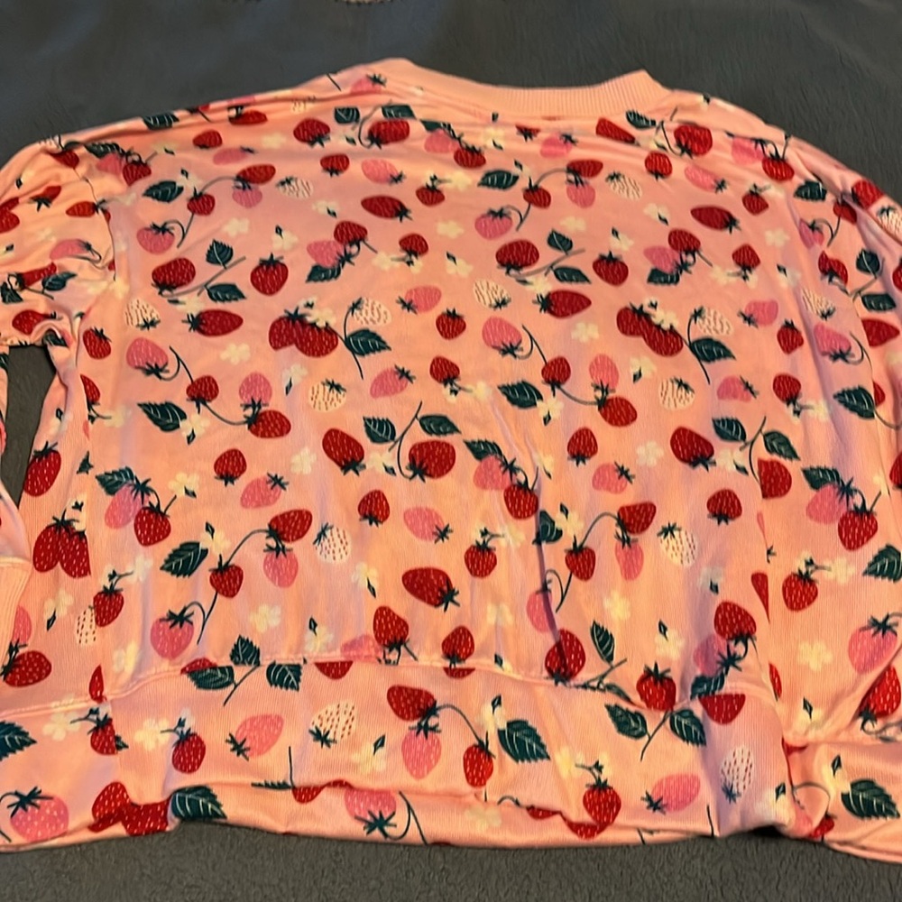 Pink Strawberry Print pajama top - Picture 4 of 4